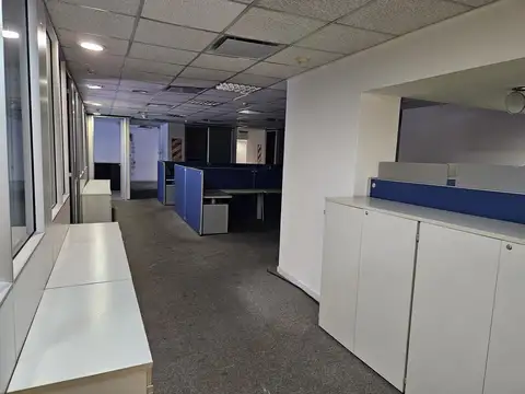 Oficina en Alquiler al Noroeste