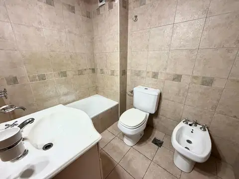 Departamento en Alquiler con 1 cochera