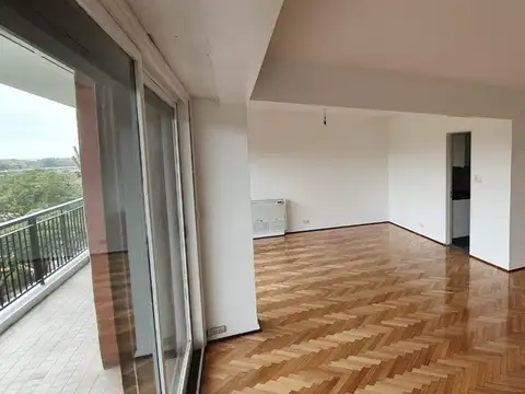 Departamento en Alquiler de 4 ambientes