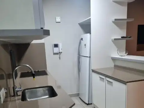 Luis María Campos 300