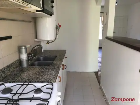 Depto Tipo Casa en Alquiler con 1 cocheras