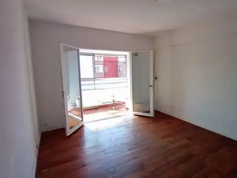 ALQUILER DEPTO 2 AMB C/BALCON SAMORE V LUGANO