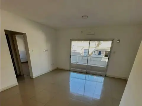 20 de septiembre 2600, Piso 1