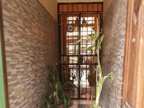 Depto Tipo Casa en Venta de 4 dormitorios