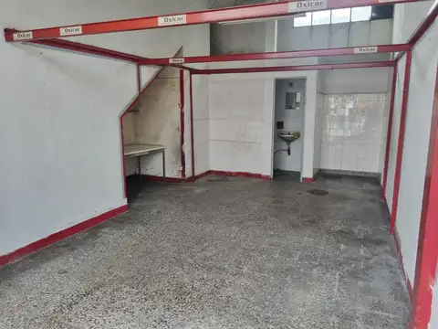 Avenida lope de vega 2400, Piso PB
