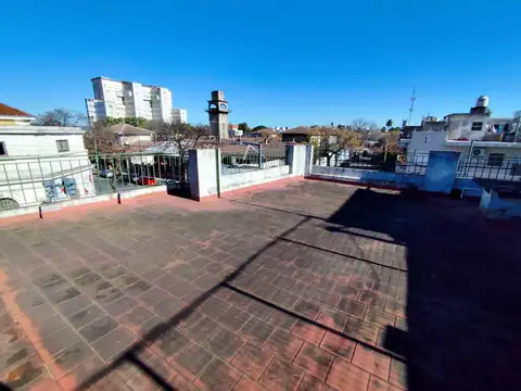 Depto Tipo Casa en Venta 48 años