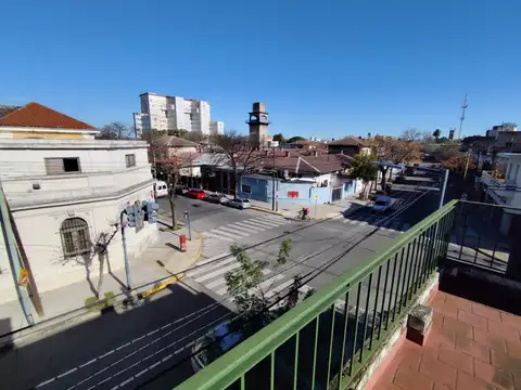 Depto Tipo Casa 4 ambientes con 1 baño
