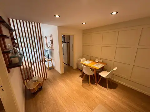 Falucho 2300, Piso 2