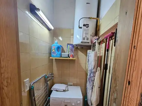 Departamento 5 ambientes con 2 baños