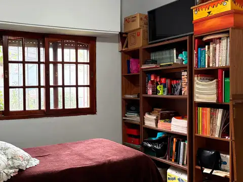 Venta Casa Don Bosco 4 ambientes, 3 dorm, 2 baños