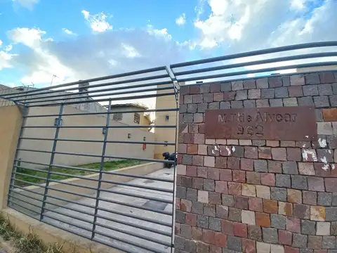 Marcelo T. De Alvear 900