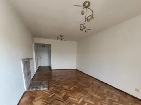 DEPTO EN VENTA EN TORRES DE PREFECTURA 4 AMBIENTES WILDE VIS