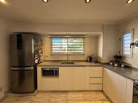 Depto Tipo Casa en Venta en Ituzaingo Norte, USD 105.000