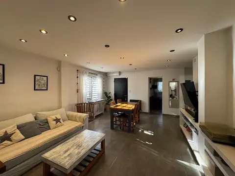 Venezuela 2825 , Piso PB