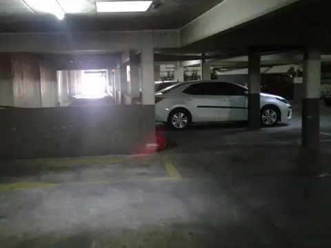 Cochera en Venta Cubierta