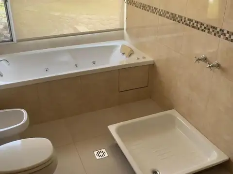 Casa en Venta en Río Ceballos, USD 115.000