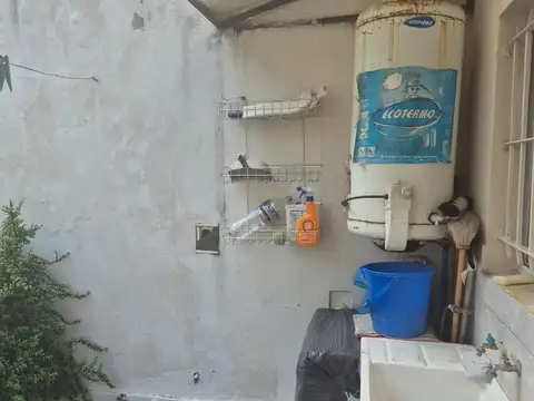 Depto Tipo Casa en Venta en Villa Sarmiento, USD 110.000