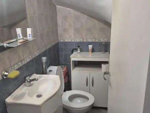 Depto Tipo Casa en Venta de 4 ambientes