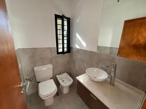 Departamento en Venta en Arguello, USD 110.000