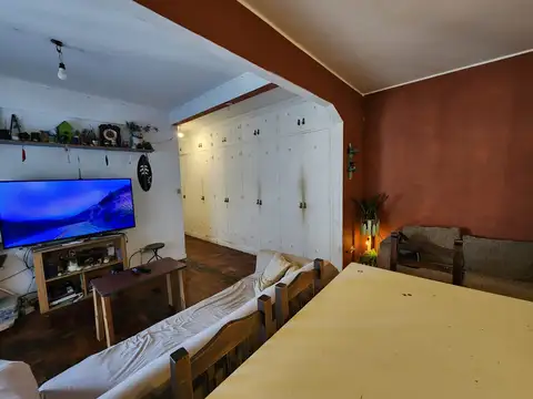 VENTA DEPARTAMENTO     3 AMBIENTES    BARRIO PARQUE PATRICIOS