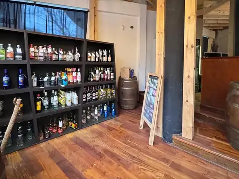 Local en Alquiler en La Plata [Cod: 2852-157]