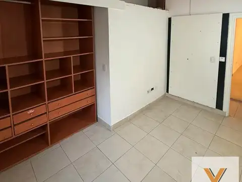 Depto Tipo Casa 5 ambientes con 1 baño