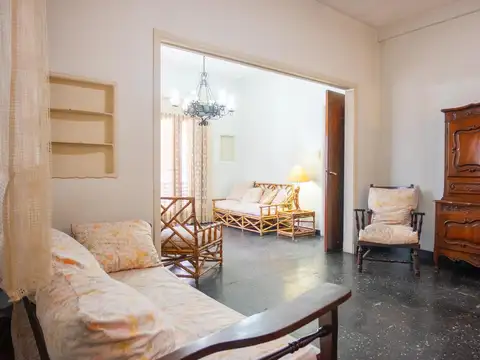 Casa en Venta en Ramos Mejía Sur, USD 179.000