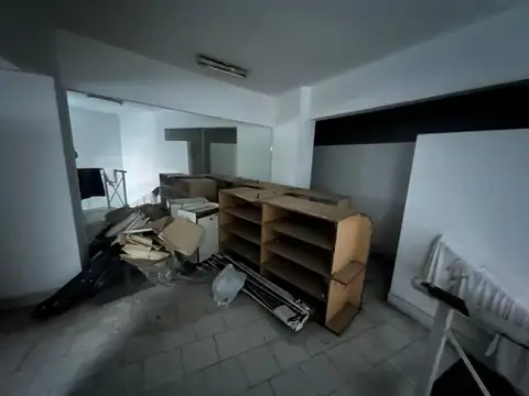 Local en Venta en Avellaneda, USD 620.000