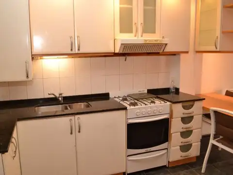 Departamento en Alquiler con 1 cocheras