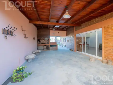 Casa en Venta en Angel Gallardo, USD 88.000