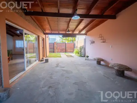 Casa 3 ambientes con 1 baño