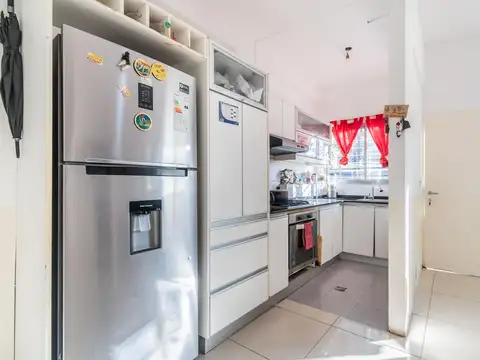 Depto Tipo Casa en Venta en Villa General Mitre, USD 105.000