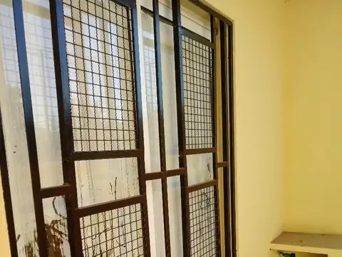 Celina Minetto 1215 , Piso PB