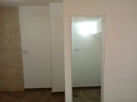 Depto Tipo Casa en Venta en Villa Centenario, USD 60.000