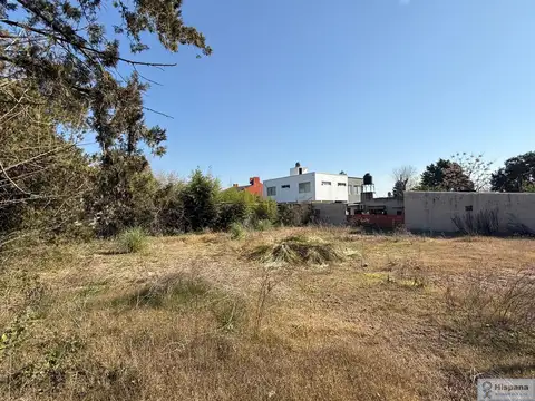 Terreno en Venta 20  mts Fondo
