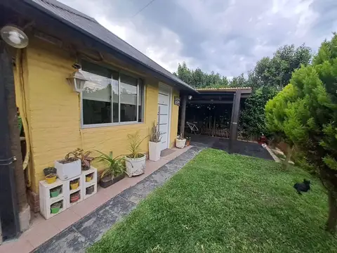 VENTA CASA 3 AMBIENTES COUNTRY RODA GARAGE EN EL COUNTRY Y GARAGE EN LA CASA JARDIN PARRILLA