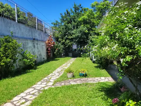 Terreno en Venta 8  mts Frente