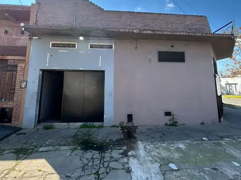 ALQUILER LOCAL COMERCIAL EN VILLA TESEI