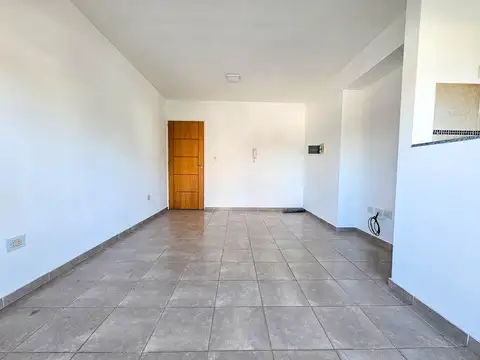 Departamento en Venta en Lisandro De La Torre, USD 42.000