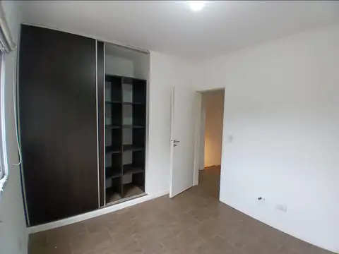 Casa en Alquiler con 1 cochera