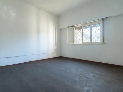 Depto Tipo Casa 5 ambientes con 1 baño