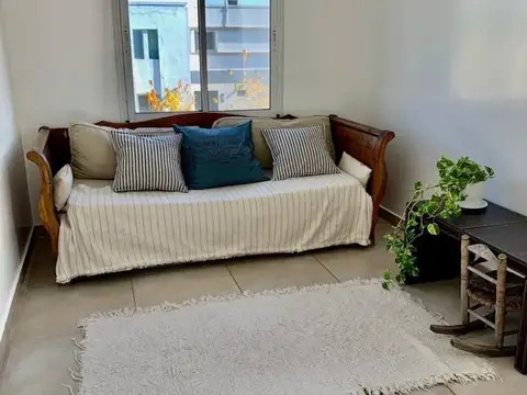 Casa 6 ambientes con 4 baños