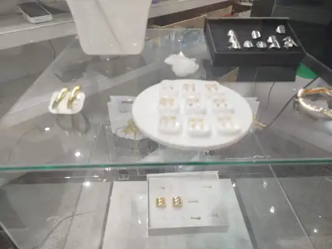 VENTA FONDO DE COMERCIO JOYERIA  10 AÑOS DE TRAYECTORIA
