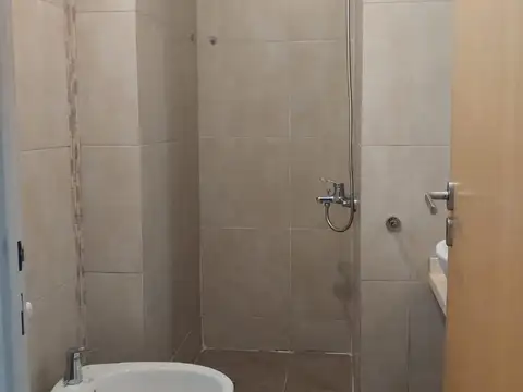 Departamento en Alquiler en Abasto, $ 380.000