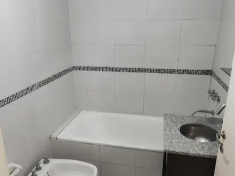 Avenida Almirante Brown 2200