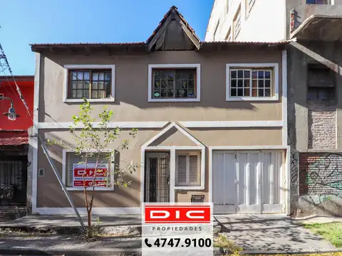 Casa 4 dormitorios Venta - Beccar