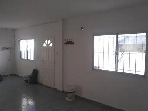 Depto Tipo Casa en Venta al Oeste