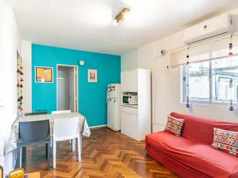 Amplio monoambiente dividido - Retiro - piso alto, muy luminoso 