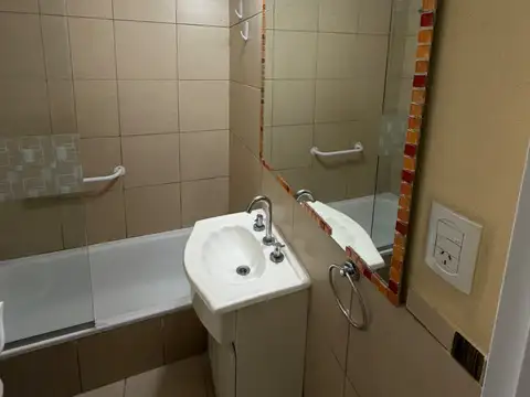 Departamento en Alquiler en Bella Vista, $ 600.000