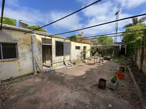 Terreno en Venta 42  mts Fondo